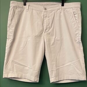 AG Adriano Goldschmied Men's 40R Griffin Flat Front Shorts Classic